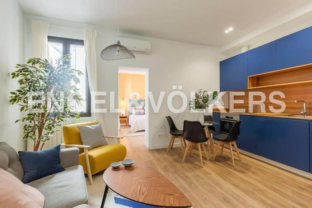 Moderno Apartamento En Pleno Centro Madrid Exterior photo