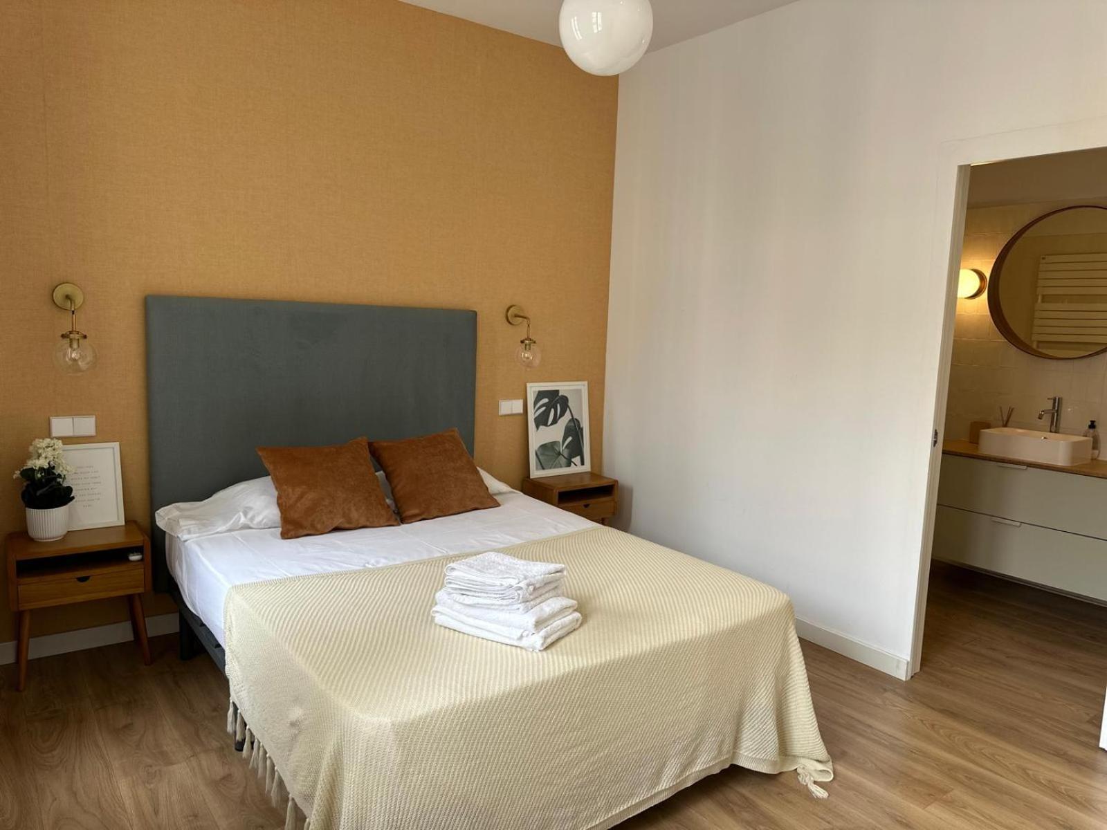 Moderno Apartamento En Pleno Centro Madrid Exterior photo